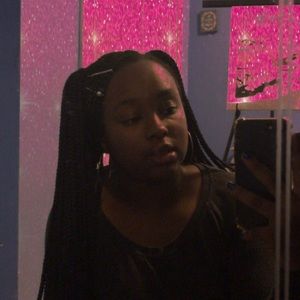 Meet your Posher, Endya